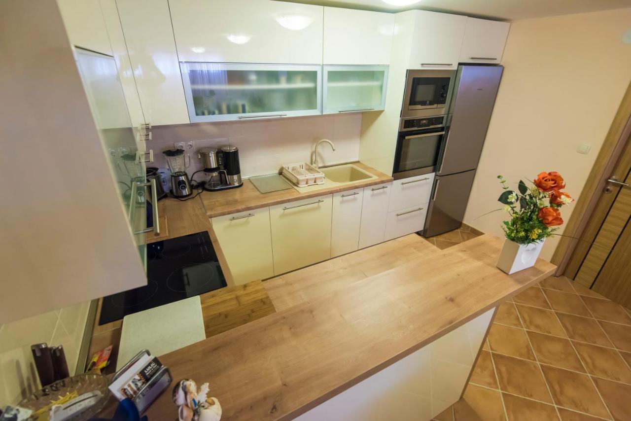 Apartmani Eda Zadar Exterior foto