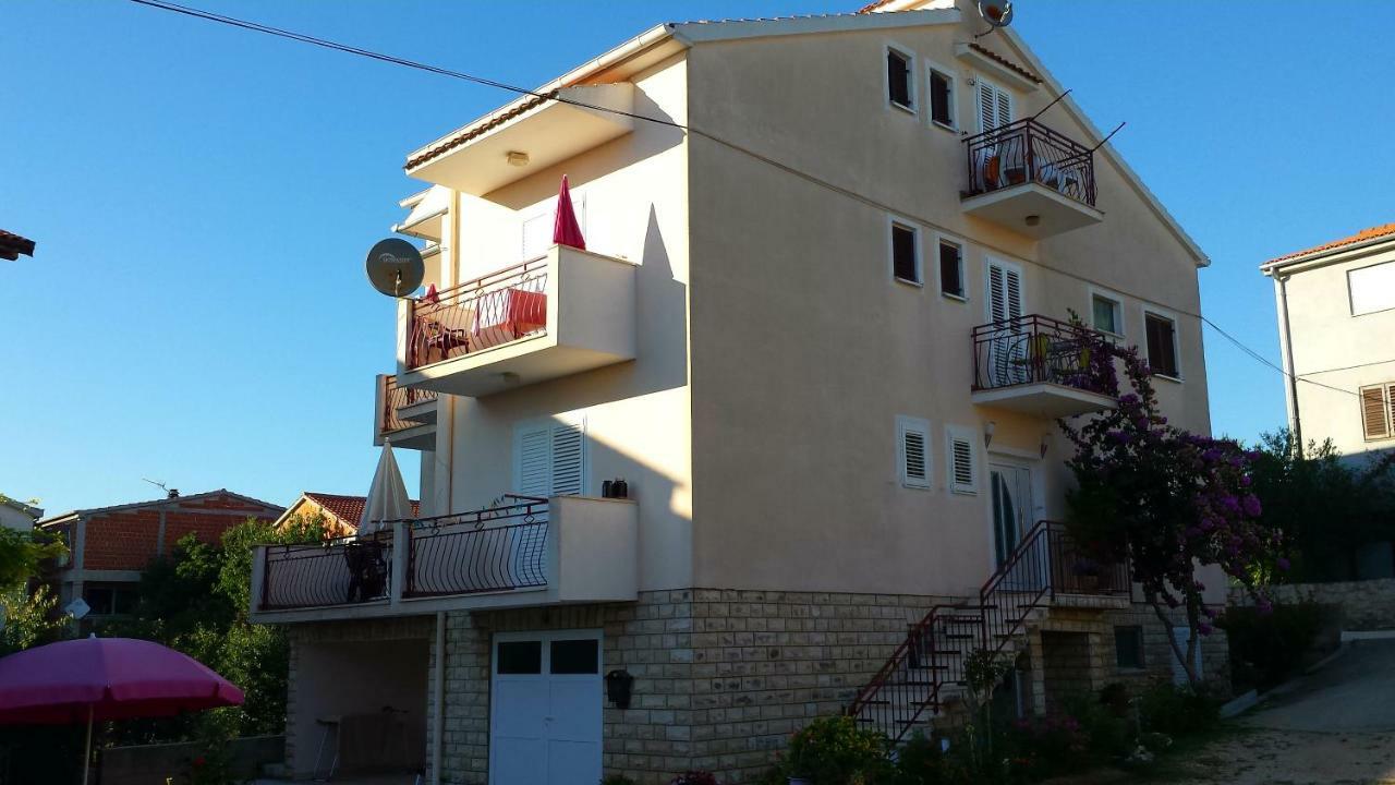 Apartmani Eda Zadar Exterior foto
