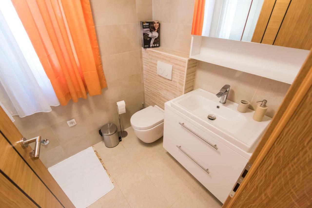 Apartmani Eda Zadar Exterior foto