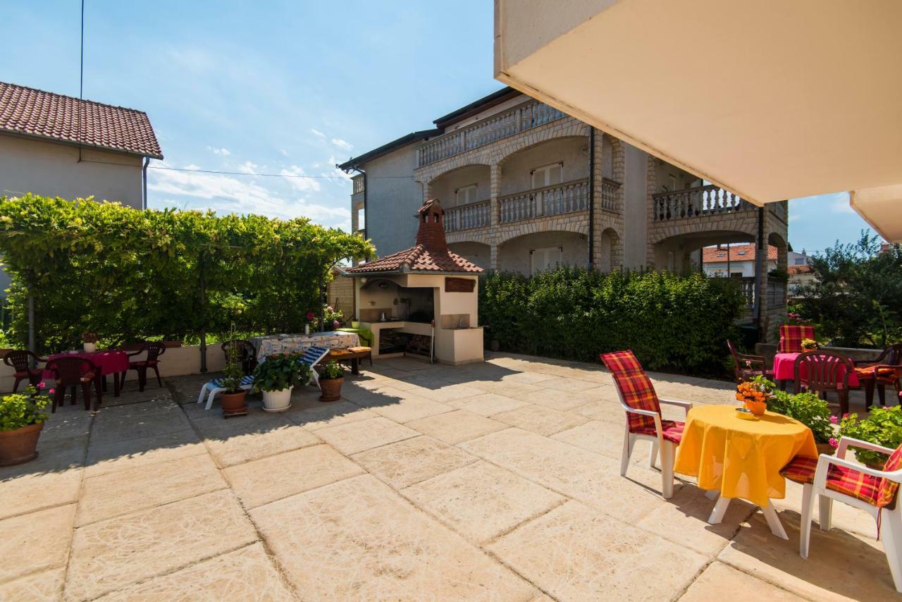Apartmani Eda Zadar Exterior foto